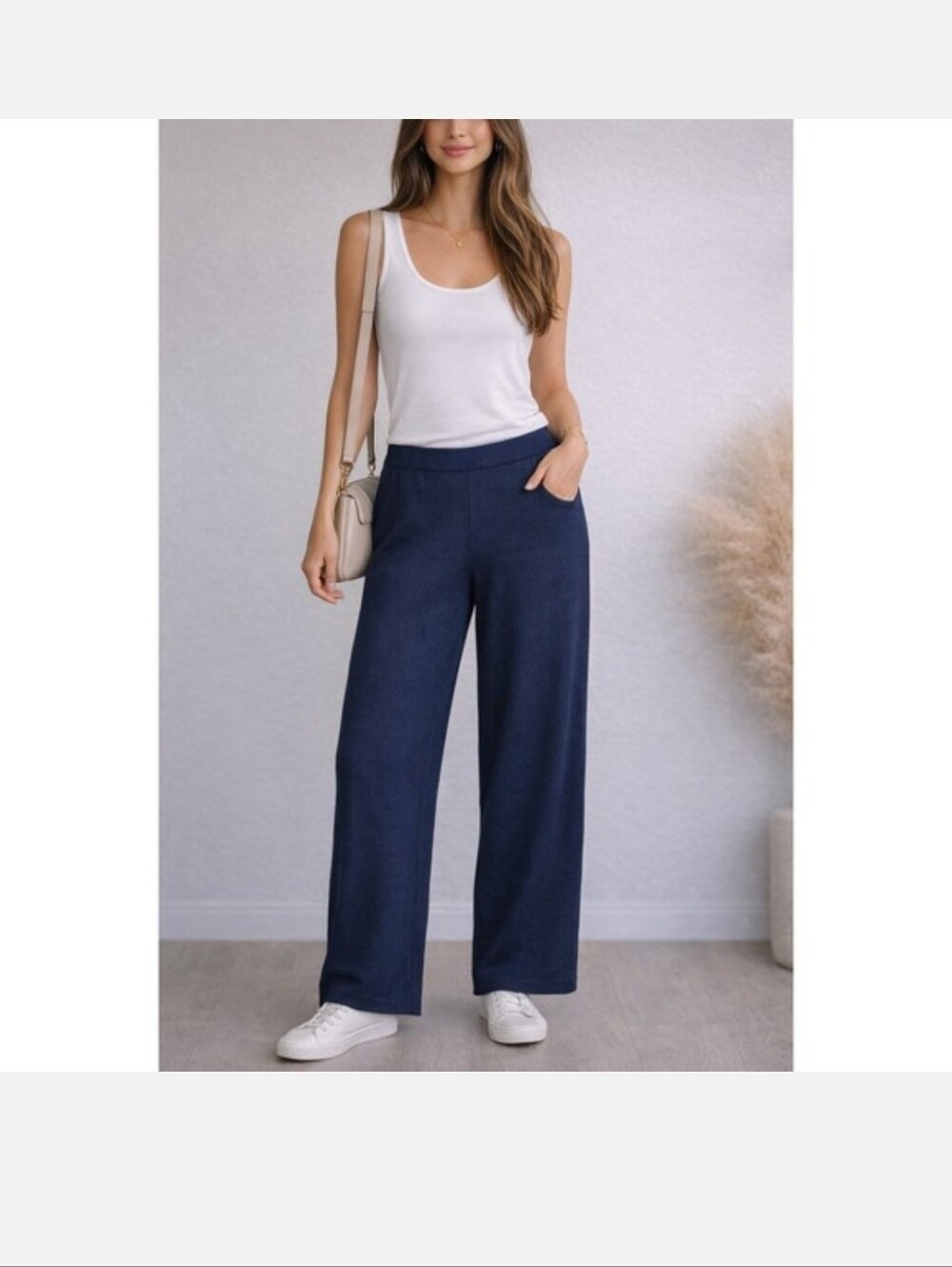 St. John Collection Navy Blue Pleated Knit Wide Leg Pants Size 4 #139
